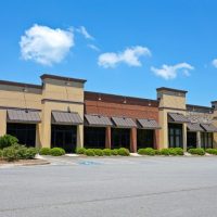 vacant business property and an empty parking lot